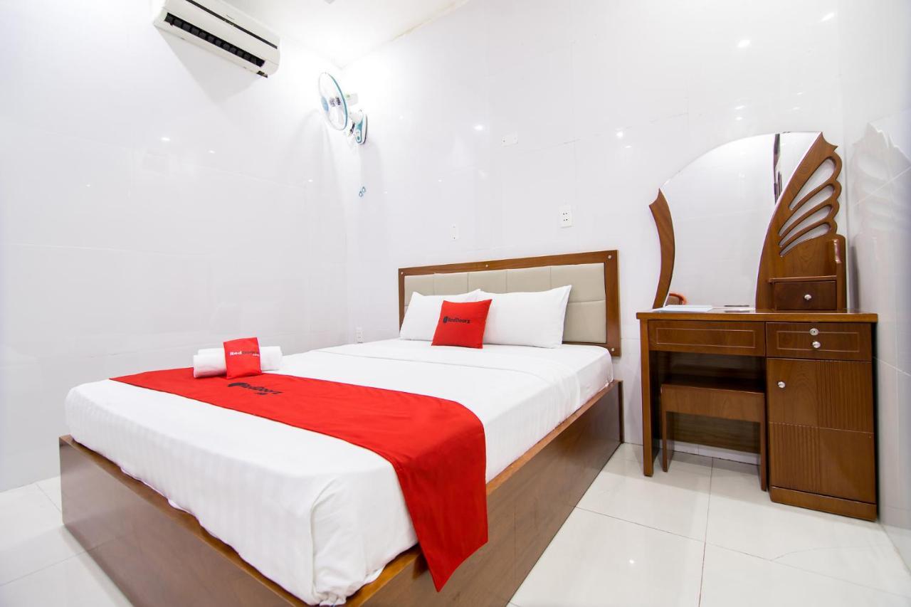 Reddoorz Plus @ Pham Ngu Lao 2 Ho Şi Min Dış mekan fotoğraf